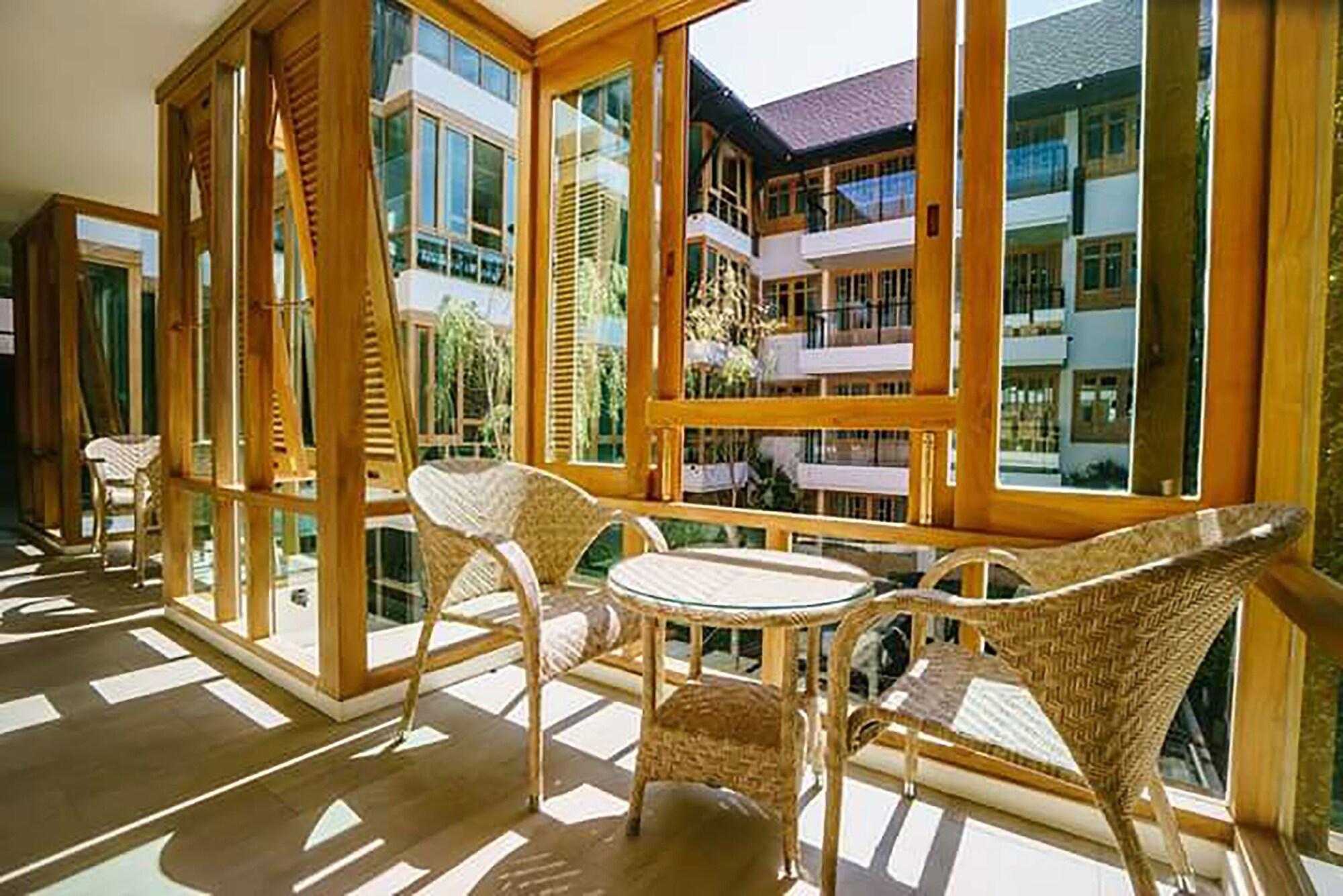 Moon Dragon Hotel Chiang Mai Luaran gambar